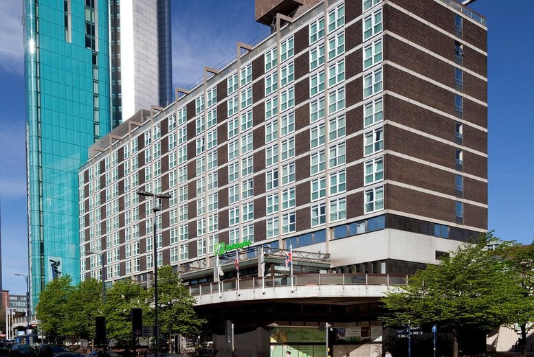 ‘Holiday Inn Birmingham City Centre Break for 2: Breakfast, Late Checkout & Prosecco Upgrade ‘Holiday Inn Birmingham City Centre Break for 2: Breakfast, Late Checkout & Prosecco Upgrade