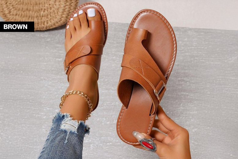Unisex A pair of brown orthopedic sandals in UK 3.5 | Wowcher