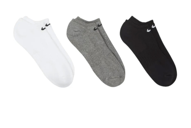 Women's 3-pack of Nike ankle low cut trainer socks, L | Wowcher