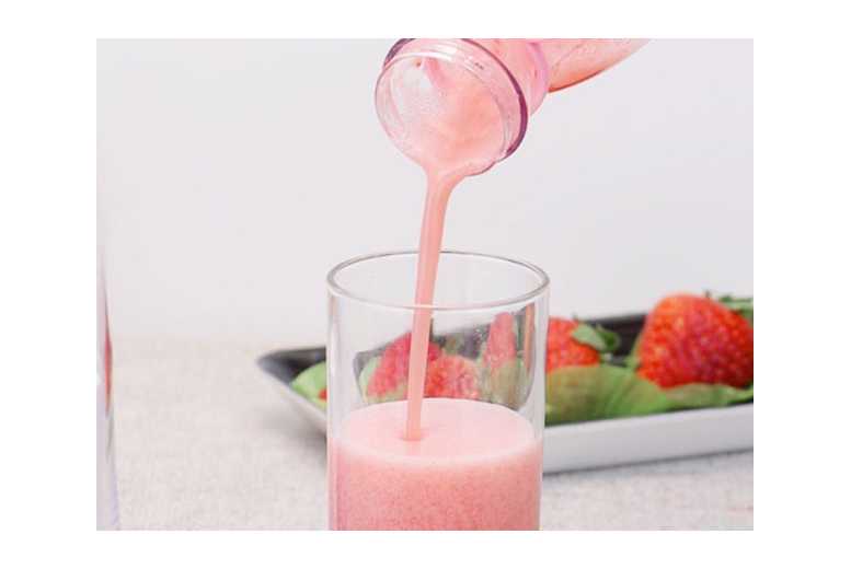 Portable 6-Blade USB Juicer Cup – Compact Electric Blender for Smoothies & Shakes (450ml, Lightweight, Rechargeable) | Wowcher