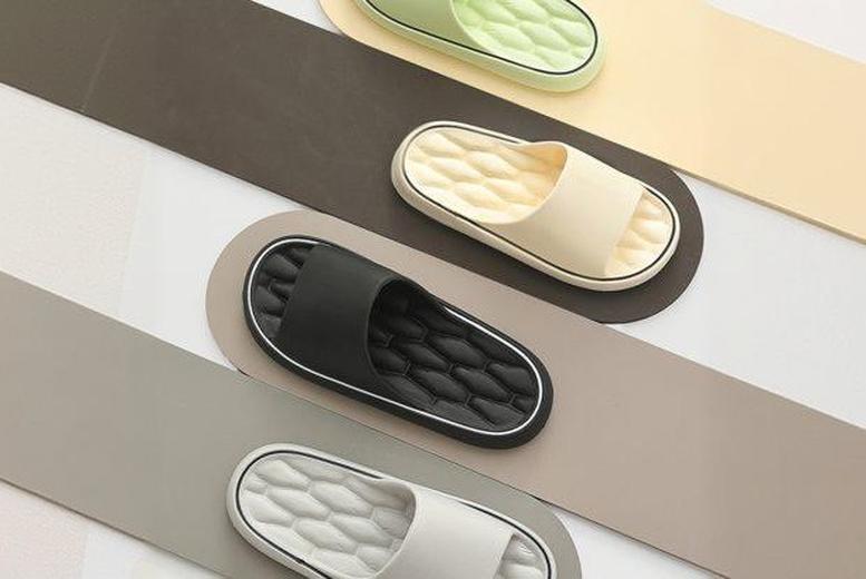 Unisex Green Lightweight Non-slip Bathroom Slippers – Water Drainage Design | Wowcher Unisex Green Lightweight Non-slip Bathroom Slippers – Water Drainage Design | Wowcher