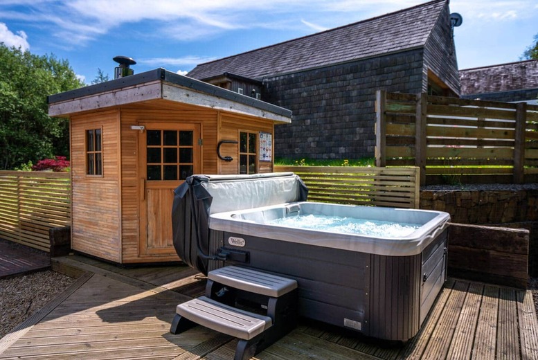 Scarborough Lodges With Hot Tubs Dog Friendly Yorkshire Hot Tub