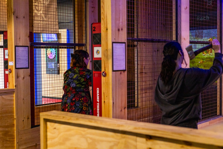 1hr Interactive Axe Throwing Session for 2-6 People at Game Of Throwing, Chelmsford | Wowcher