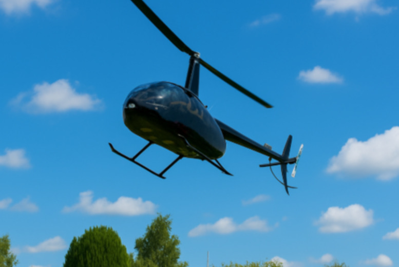 15-Mile Helicopter Flight Experience for Up to 3 at Challenger Helicopters, Dromore – Optional Mourne Mountains Upgrade | Wowcher