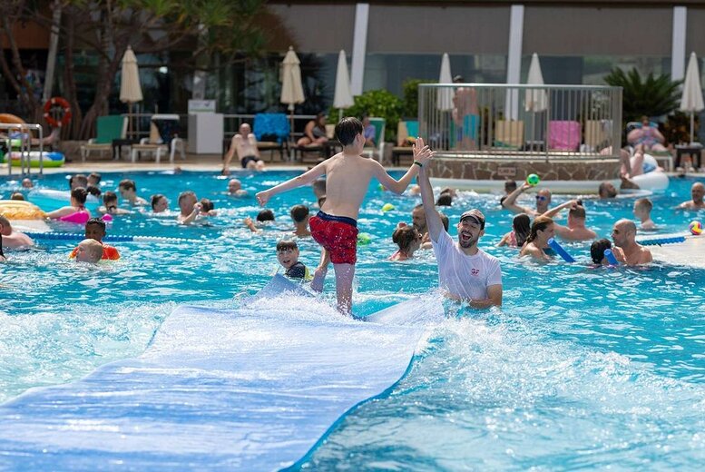 Tenerife 4* Beach Holiday for Family of 4 – All Inclusive, Award-Winning Hotel & Return Flights | Wowcher Tenerife 4* Beach Holiday for Family of 4 – All Inclusive, Award-Winning Hotel & Return Flights | Wowcher