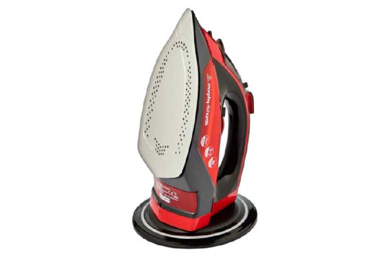 2400W Cordless Steam Iron for Fast, Hassle-Free Laundry | Wowcher