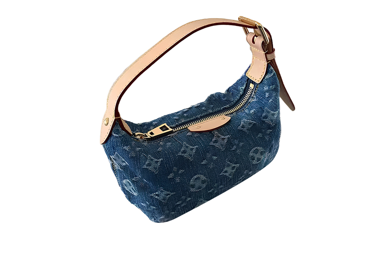 Unisex Black Washed Denim Mini Crossbody Handbag with Adjustable Leather Strap – Vintage Print, Everyday Purse | Wowcher Unisex Black Washed Denim Mini Crossbody Handbag with Adjustable Leather Strap – Vintage Print, Everyday Purse | Wowcher