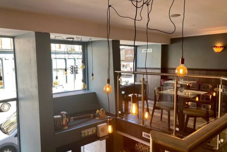 Murphy’s Pakora Bar: £50 Food & Drink Spend For 2 – Finnieston | Wowcher