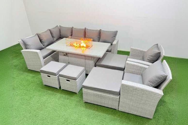 Rattan Corner Sofa Dining Set with Tempered Glass Fire Pit Table & Stools – Weather-Resistant, 8-Seater Modern Garden Lounge | Wowcher