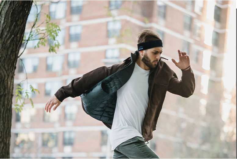 Unisex Wireless Bluetooth 5.0 Noise Cancelling Headphones Headband – Hi-Fi Audio, Built-in Mic, 6-Hour Battery, Adjustable Fit (Black, New) | Wowcher Unisex Wireless Bluetooth 5.0 Noise Cancelling Headphones Headband – Hi-Fi Audio, Built-in Mic, 6-Hour Battery, Adjustable Fit (Black, New) | Wowcher