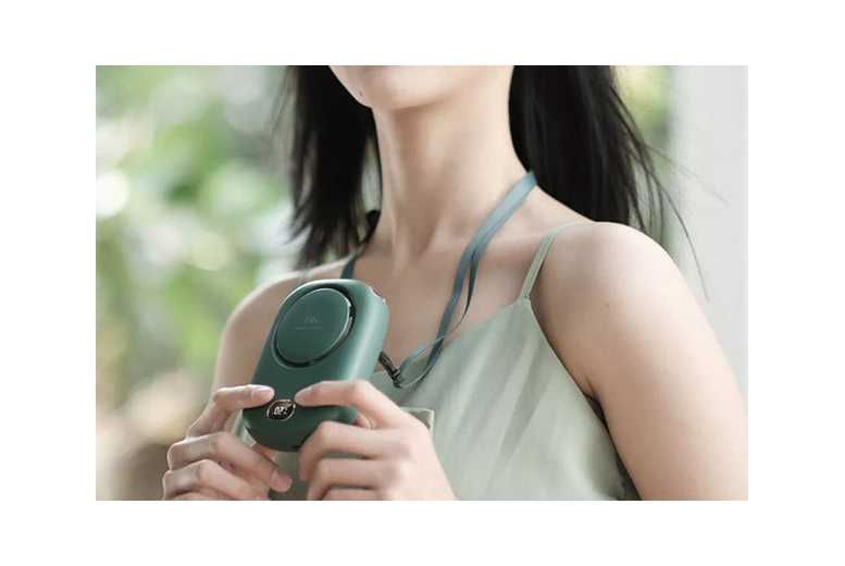 Portable USB Neck Fan – 3-Speed Silent Cooling, 10hr Battery, Wide-Angle Airflow & Hands-Free Design | Wowcher