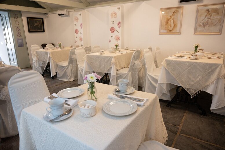 Cold Meats Sharing Board & Prosecco for 2 at Tete-a-Tete, Beverley | Wowcher