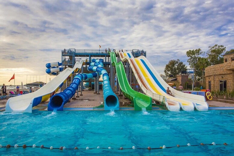 5* Antalya Beachfront Turkey Holiday – All Inclusive Stay & Return Flights | Wowcher