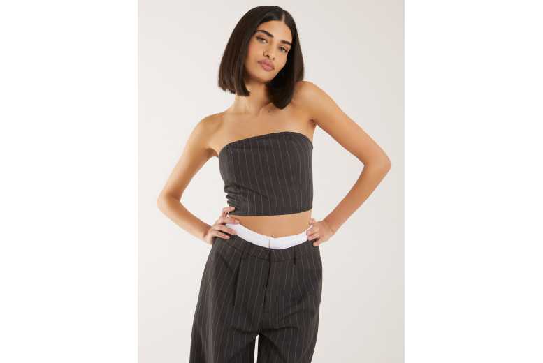 Unisex Black Pink Vanilla Bandeau Crop Top | Wowcher Unisex Black Pink Vanilla Bandeau Crop Top | Wowcher