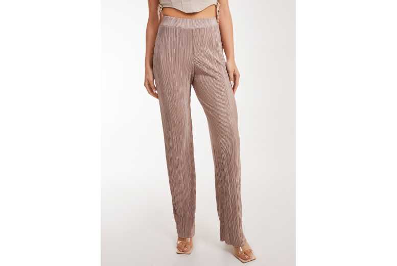 Women’s Black Lightweight Plisse Flared Trousers – Breathable Summer Essential | Wowcher