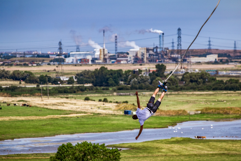 160ft Bungee Jump for One - Choice of 15 UK Locations Including London, Sheffield, Yorkshire & More - Summer Holiday Availability | Wowcher