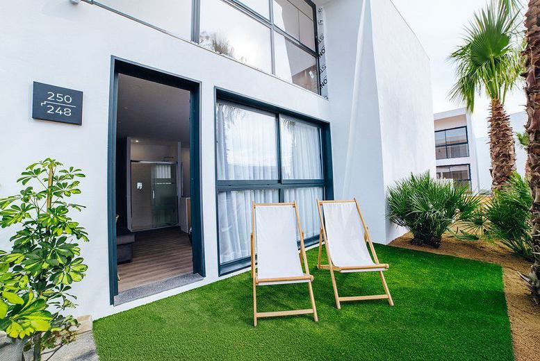 4* Spain Costa Dorada Family Beach Holiday: Hotel Stay & Flights Included | Wowcher