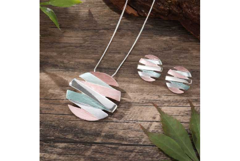 Colorful geometric line round earring pendant set | Wowcher