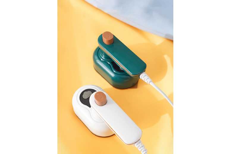 Mini Garment Steamer Home Portable Steam Iron | Wowcher