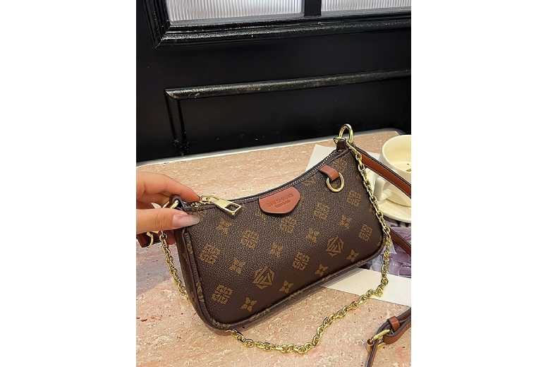 Unisex Black Textured Retro Vegan Leather Crossbody Purse – Adjustable Strap, Contrast Stitching, Lightweight | Wowcher