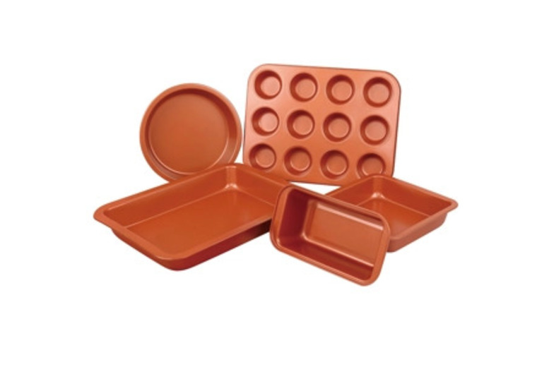 Copper Non-Stick 5pc Baking Tray Set – Oven & Dishwasher Safe Bakeware | Wowcher