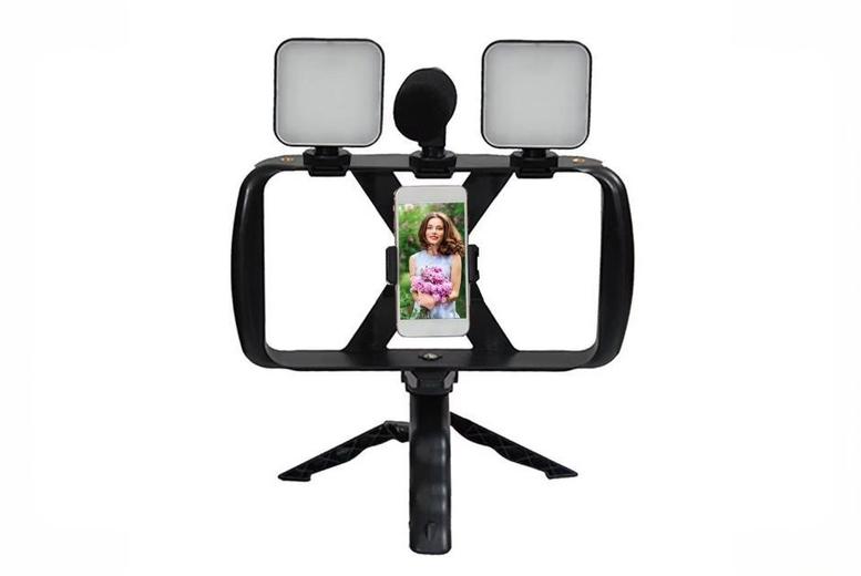 4-in-1 Smartphone Vlogging Kit for Creators – Dimmable LED Fill Lights, Wireless Shutter, Universal Mount | Wowcher
