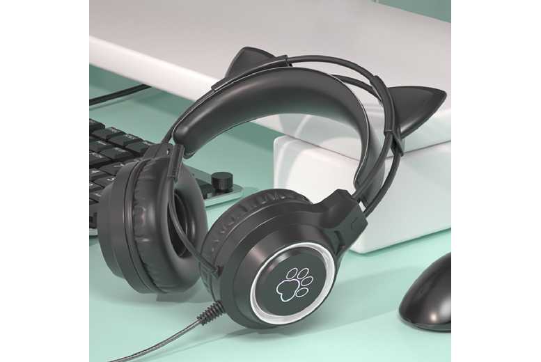 RGB Cat Ear Gaming Headphones with Microphone – Wired, Noise Cancelling, 40mm Drivers, Multi-Platform Compatibility | Wowcher