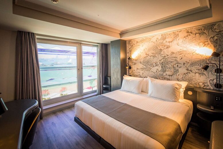 Luxurious 4* Gran Canaria Escape with Flights & Beach Hotel Stay | Wowcher Luxurious 4* Gran Canaria Escape with Flights & Beach Hotel Stay | Wowcher