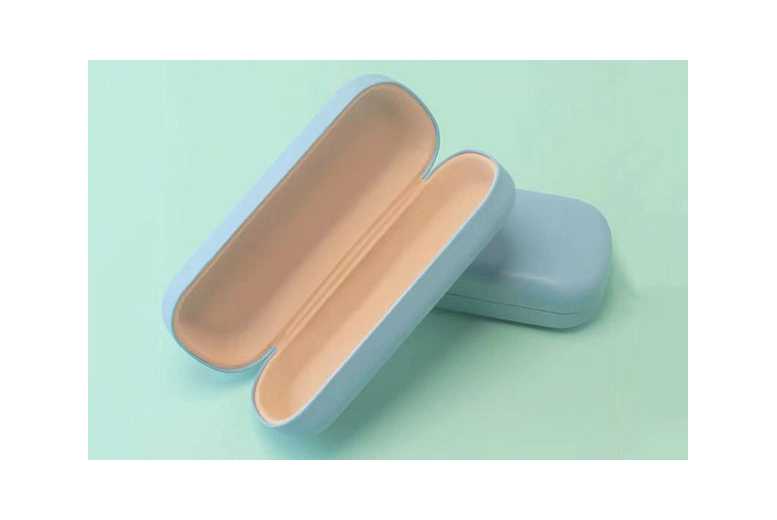 Unisex Blue Unisex Hard Shell Sunglasses Case – Durable PU Leather, Universal Fit, Protective Travel Eyewear Box | Wowcher