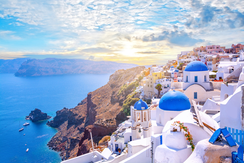 Luxury 5* Santorini Beach Holiday: Award-Winning Spa Hotel, Breakfast & Return Flights! | Wowcher