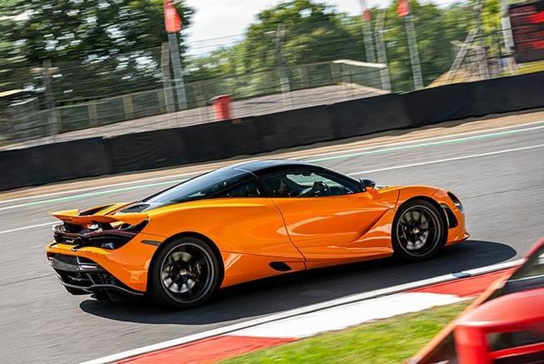 Exhilarating 3-Mile Audi or McLaren Driving Blast at 30+ Circuits | Wowcher