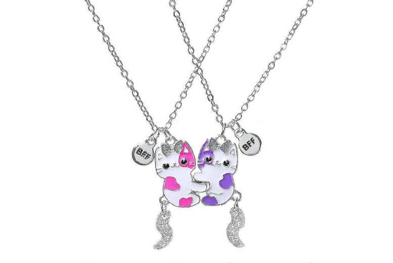 2pcs Magnetic Heart Pendant Couple Necklace Set – Colourful Alloy Friendship Jewellery, Adjustable, Gift for Best Friends | Wowcher