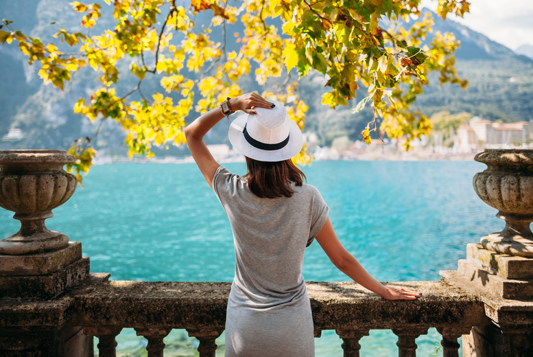 4* Half Board Lake Garda Holiday: Hotel Stay & Return Flights! | Wowcher