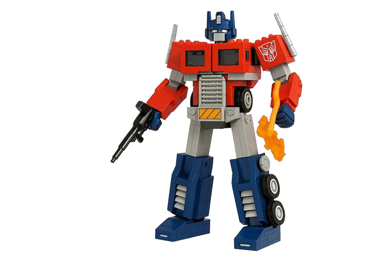 Transformers Optimus Prime 1508-Piece Building Block Model | Wowcher