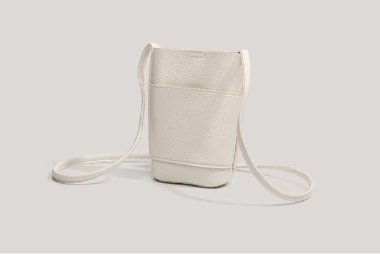 Unisex Black Lightweight Crossbody Bucket Bag – Durable Everyday Purse with Adjustable Strap & Secure Drawstring | Wowcher