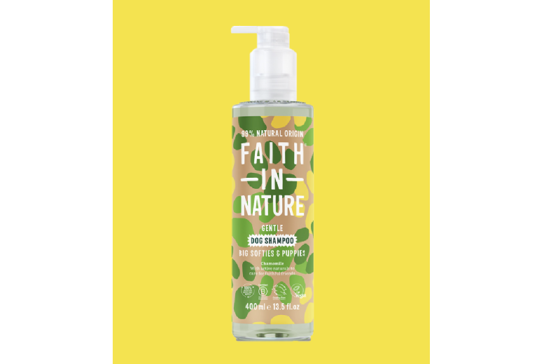 Natural Dog Shampoo with Chamomile – Gentle, Vegan, Eco-Friendly – 400ml – Sensitive Skin Care | Wowcher Natural Dog Shampoo with Chamomile – Gentle, Vegan, Eco-Friendly – 400ml – Sensitive Skin Care | Wowcher