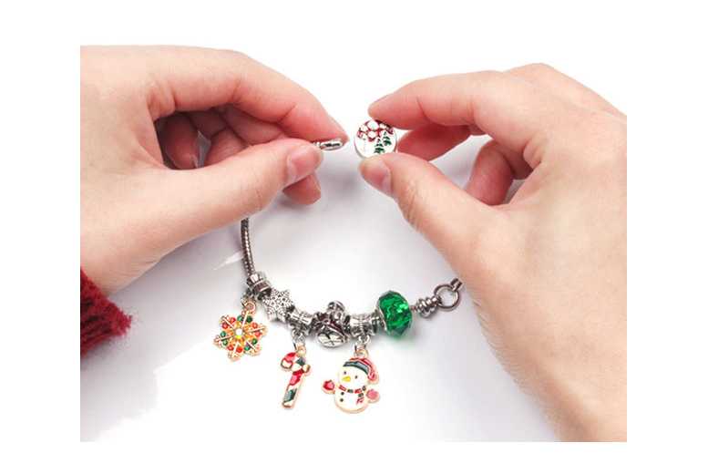 24-Day DIY Jewellery Advent Calendar for Kids & Teens – Festive Charm Box with 24 Surprises | Wowcher