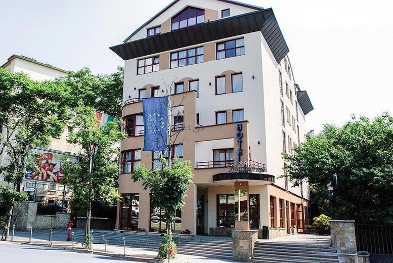 4* Budapest, Hungary City Break: Breakfast, Central Hotel & Return Flights! | Wowcher
