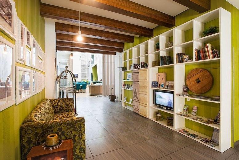 4* Budapest City Break: Award-Winning Hotel with Flights Included | Wowcher 4* Budapest City Break: Award-Winning Hotel with Flights Included | Wowcher