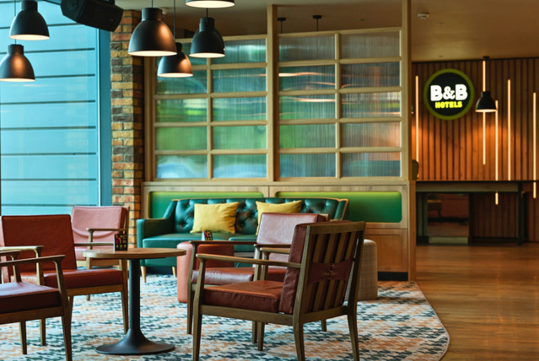 B&B Hotel Derby Stay & Breakfast for 2 – Pizza Dinner & Wine Upgrade! | Wowcher