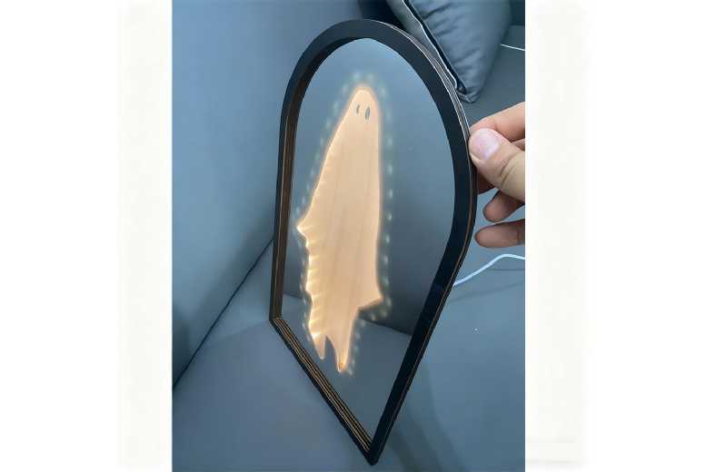 Ghost Holographic Decorative Mirror – PVC Trick Wall Art for Halloween | Wowcher