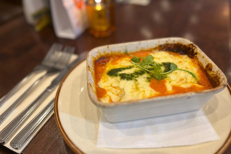 2 Course Italian Dining For 2, 3 or 4 with a Glass of prosecco – Villa Toscana, Finnieston | Wowcher