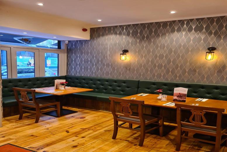 £30 or £50 Italian Dining Voucher for Villa Toscana - Pasta, Pizza & Drinks Included | Wowcher