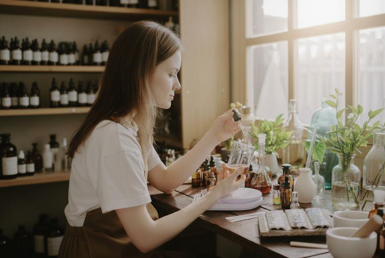 Sip'n'Scent: BYOB Bespoke Make Your Own Perfume Workshop - NW London | Wowcher