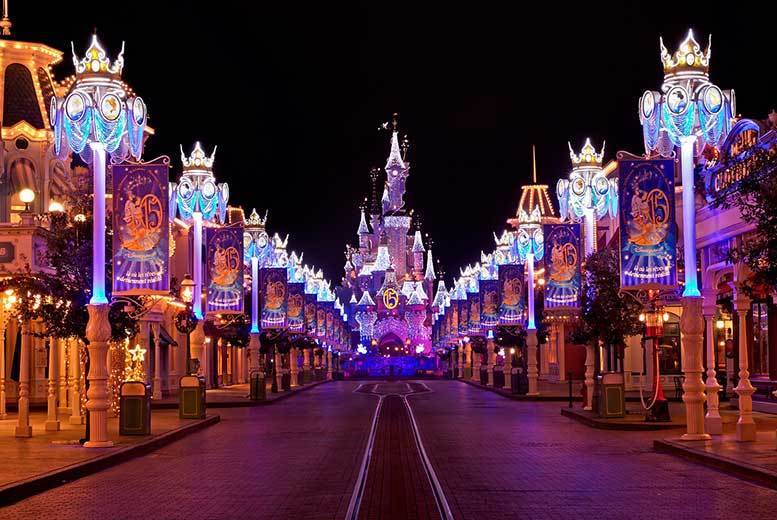 2nt Disneyland® Paris & Flights