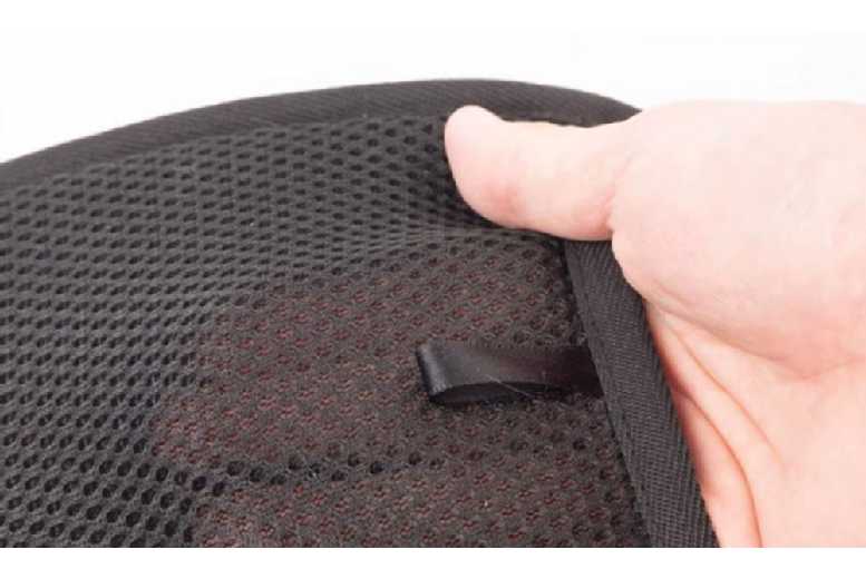 Cat Hair Removal Glove – Electrostatic Grooming Mitt for Easy Fur Control | Wowcher