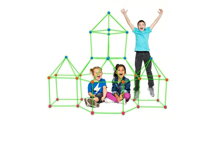 3D Glow in the Dark Fort Building Kit – 5 Options | Wowcher