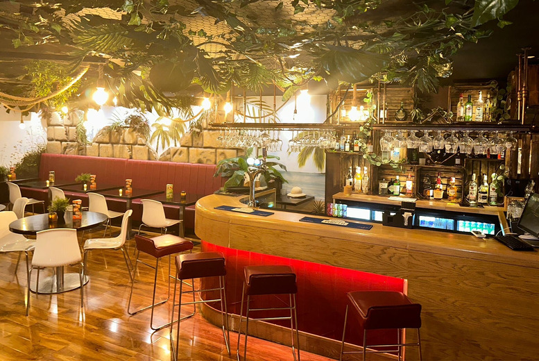 Experience Jungle Monkeyz Indoor Adventure Golf & Drink - London | Wowcher