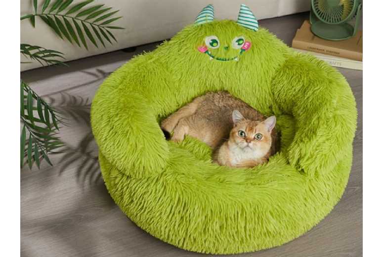 Plush Anti-Anxiety Cat Bed – Faux Fur, Donut Shape, Small Pet Comfort | Wowcher