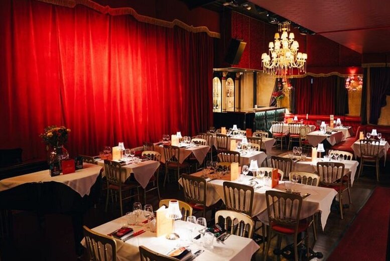 Live Cabaret Murder Mystery Night with Prosecco & 2 Course Dinner – For 2 or 4 People – Sleuth, Dine & Be Entertained All Night | Wowcher